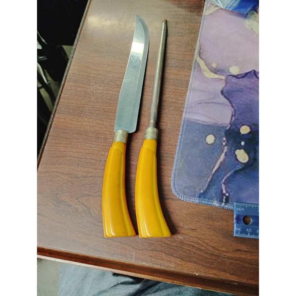 2 Piece‎ Bakelite 13